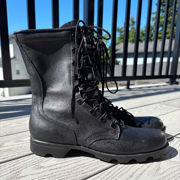 Ro-Search Combat Boots Men's Size 8.5N PJ 5-85 Military black Leather 1980's.
